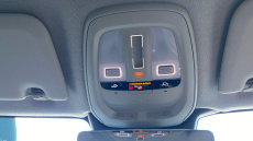 Volvo XC40 2.0 B4P Ultra Dark 5dr Auto Petrol Estate